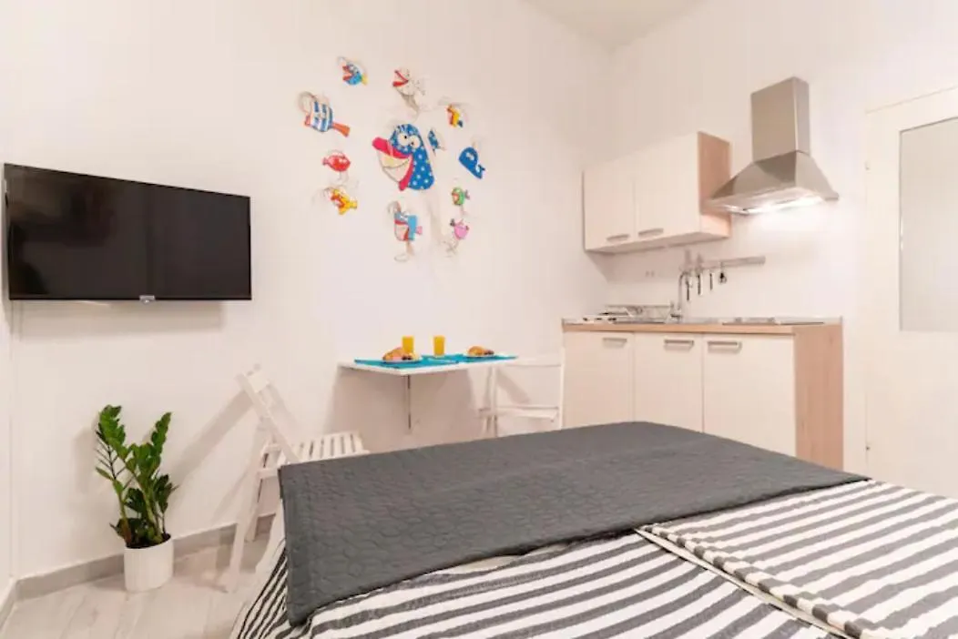 Fish4Wish Old Town Rovinj Studio Apartment 0*,  Croazia