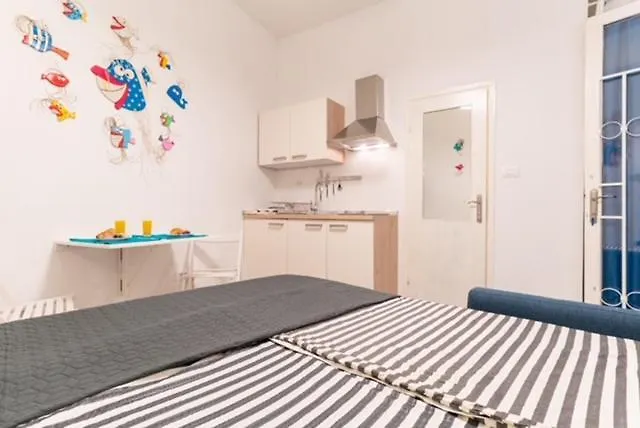 Fish4Wish Old Town Rovinj Studio Apartment
